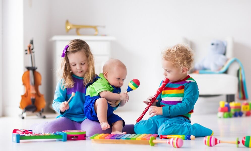 Les bienfaits de la musique pour les enfants : explorer la musicalité dès le plus jeune âge