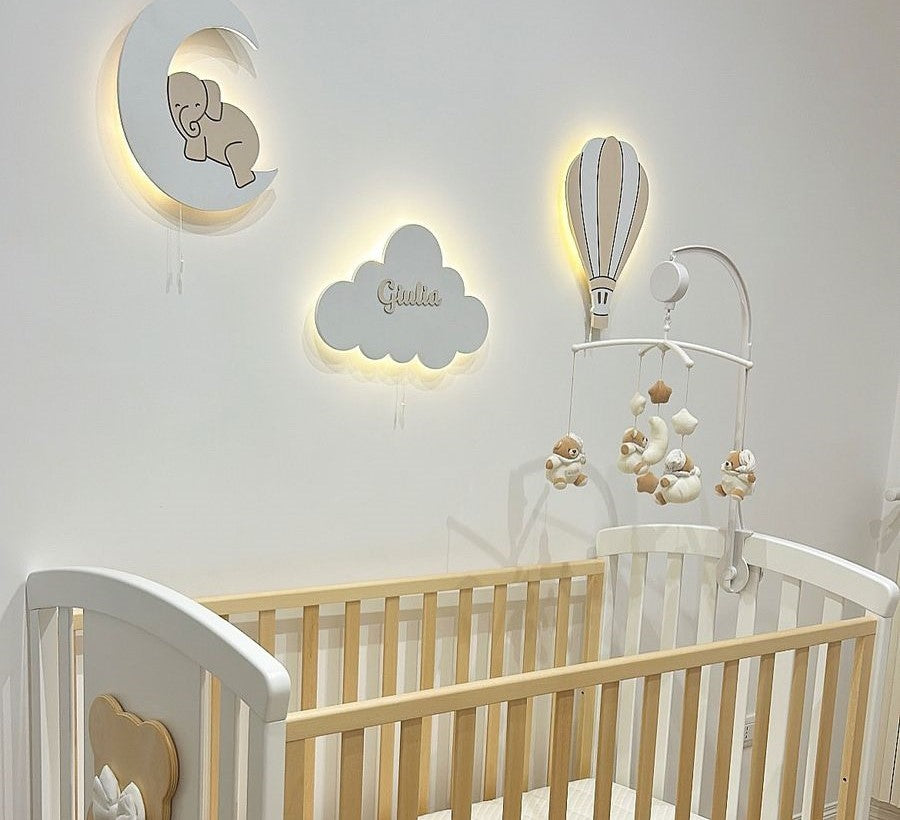 Baby night light: with or without music?