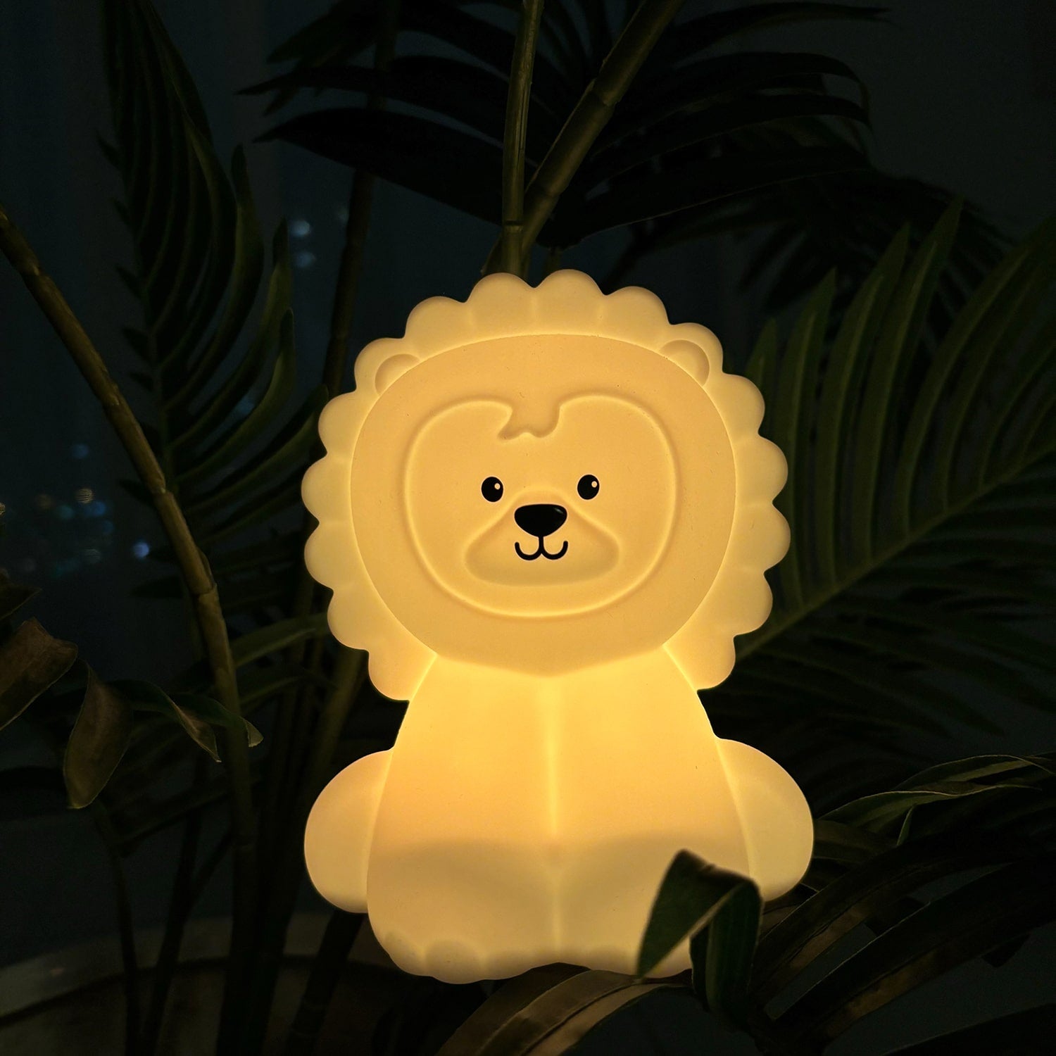 Colored night light Animaluce - Brave Lion
